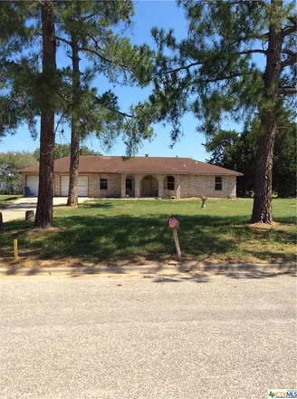 Image 2 - 912 Woodworth Street, Cuero, TX 77954, USA - House for sale