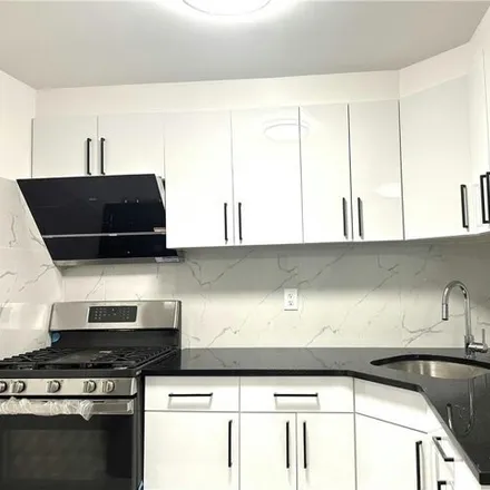 Rent this 3 bed house on 1833 Hendrickson Street in New York, NY 11234