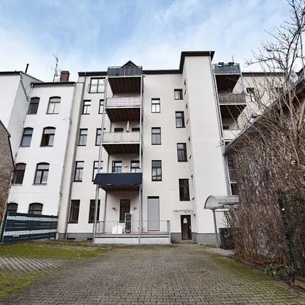 Rent this 3 bed apartment on Lessingstraße 10 in 09130 Chemnitz, Germany
