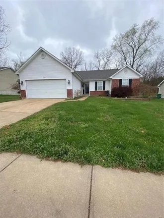 Buy this 3 bed house on 601 Sierra Ridge Avenue in Pacific, MO 63069