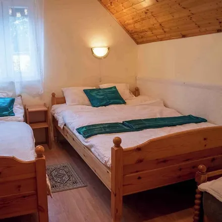 Rent this 2 bed house on Balatonfenyves in Balaton utca, 8646