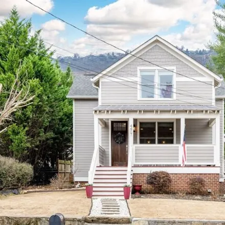 Buy this 3 bed house on St Elmo Avenue in Saint Elmo, Chattanooga