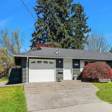 Buy this 2 bed house on 12622 Southeast 169th Street in Renton, WA 98058