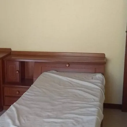 Rent this 3 bed house on Guapimirim in Rua Professor Rocha Faria, Centro