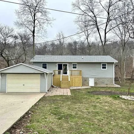 Buy this 2 bed house on 11174 West Horseshoe Bend Road in Carroll County, IN 47923