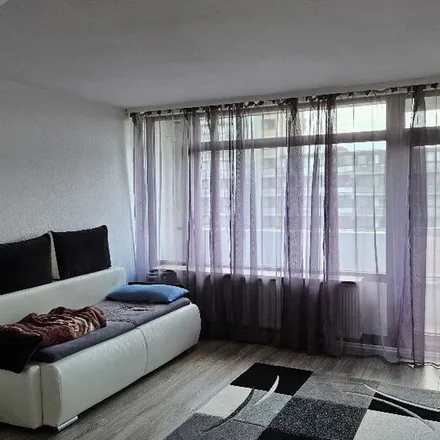Rent this 3 bed apartment on Ostlandstraße 40 in 50858 Cologne, Germany