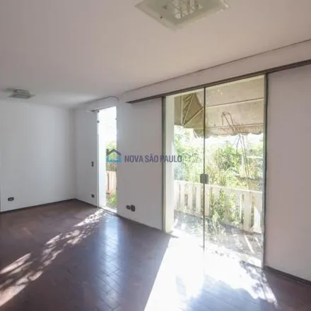 Buy this 3 bed house on Rua Joaquim Nunes Machado in Saúde, São Paulo - SP