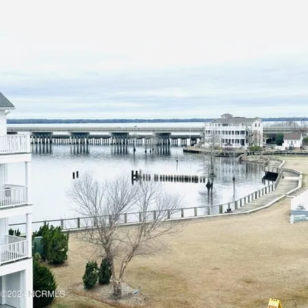 Buy this 3 bed condo on 413 Captains Cove in Edenton, NC 27932