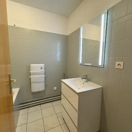 Rent this 2 bed apartment on 10 Rue Alexandre de Geiger in 57200 Sarreguemines, France