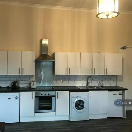 Rent this 5 bed apartment on Holland Street in Glasgow, G2 4NJ