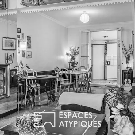 Rent this 2 bed apartment on 8 Rue Montoir Poissonnerie in 14000 Caen, France