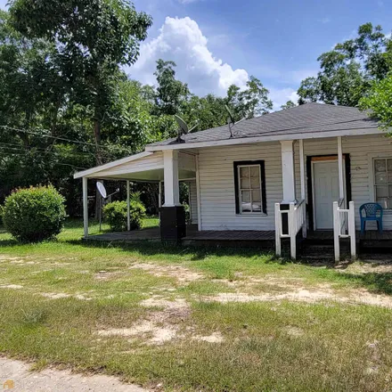 Buy this 3 bed house on 303 Lucky Street in Swainsboro, Emanuel County