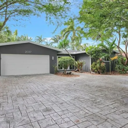 Image 2 - 2057 Northeast 21st Court, Middle River Manor, Wilton Manors, FL 33305, USA - House for sale