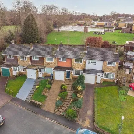 Buy this 3 bed townhouse on unnamed road in Chalfont St Giles, HP8 4JN