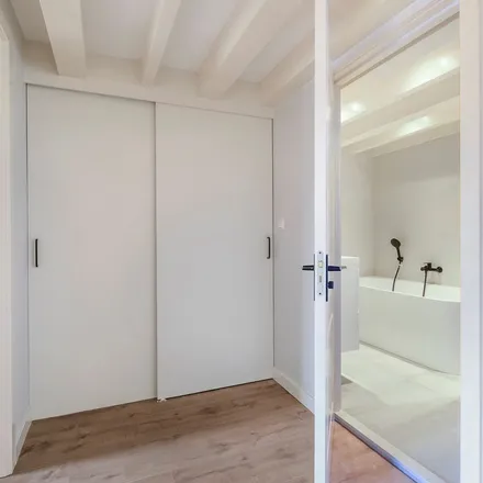Rent this 4 bed apartment on Frederik Hendrikplantsoen 18B in 1052 XR Amsterdam, Netherlands