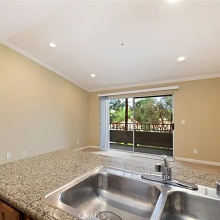 Image 9 - La Terraza Circle, Corona, CA 92860, USA - Condo for rent