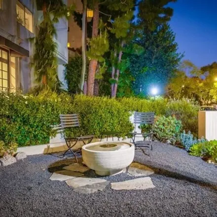Image 3 - 4429 North Oakhurst Drive, Beverly Hills, CA 90210, USA - House for rent