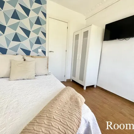 Rent this 4 bed apartment on Calle Doctor Domíguez Rodino in 41009 Seville, Spain