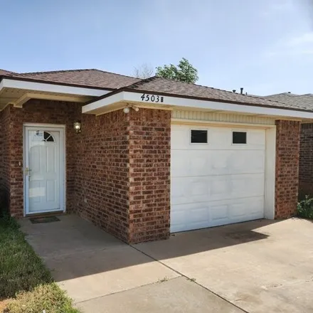 Image 2 - 4497 Crockett Avenue, Midland, TX 79703, USA - House for rent