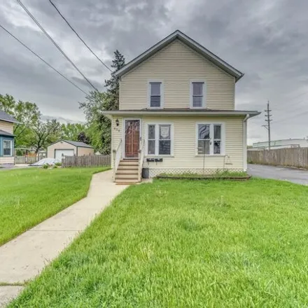 Rent this 2 bed house on 700 1st Street in Batavia, IL 60510