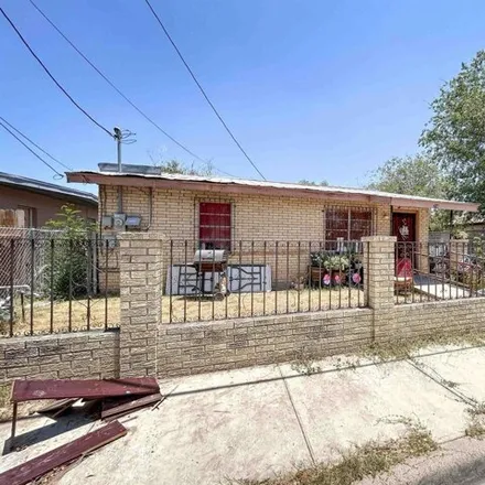 Image 3 - 316 Hidalgo St, Laredo, Texas, 78040 - House for sale