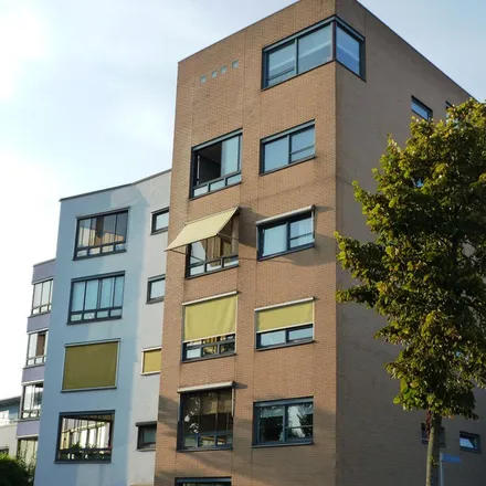 Rent this 2 bed apartment on Groningenstraat 64 in 2408 GM Alphen aan den Rijn, Netherlands