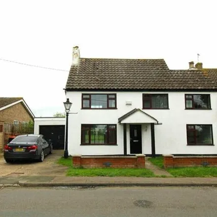 Rent this 3 bed house on Green End in Renhold, MK41 0LN