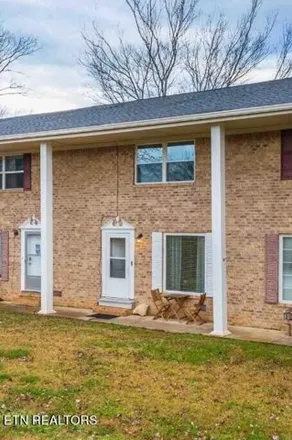 Buy this 3 bed townhouse on 429 NE 19th St in Cleveland, Tennessee