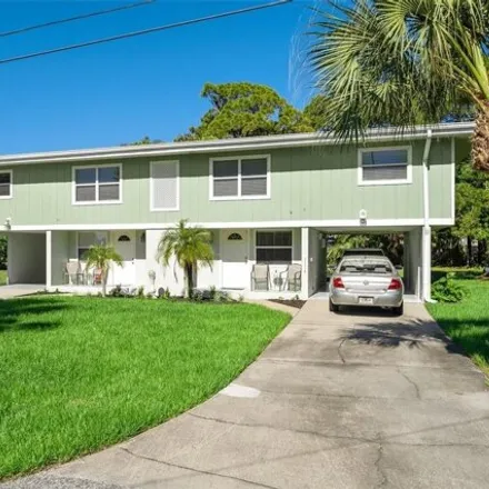 Buy this 6 bed house on 207 Winfield Way in Nokomis Beach, Sarasota County