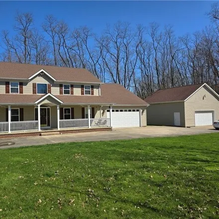 Buy this 5 bed house on Chamberlin Tr in Twinsburg, OH 44087