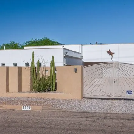 Image 3 - Primitive Baptist Church, East Lee Street, Tucson, AZ 85712, USA - House for sale