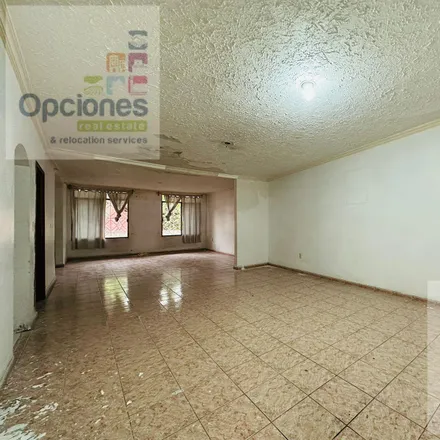 Buy this studio house on Calle B 38 in Bellavista, 36730 Salamanca