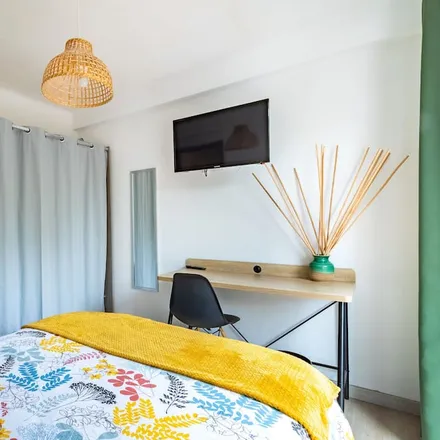 Image 9 - Toulon, Var, France - Apartment for rent