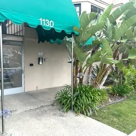 Image 2 - McBrearty & Ware Law, Newport Avenue, Long Beach, CA 90804, USA - Apartment for rent