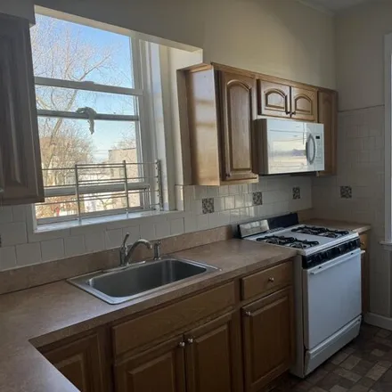 Image 5 - 112 Lincoln Street, Jersey City, NJ 07307, USA - House for rent