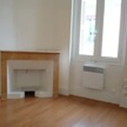 Rent this 2 bed apartment on 1 Rue Mably in 38000 Grenoble, France