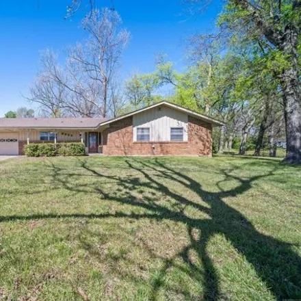 Image 2 - 8025 S 28th West Ave, Tulsa, Oklahoma, 74132 - House for sale
