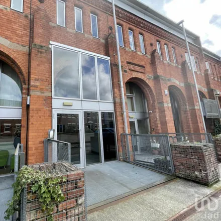 Image 1 - Generator Hall, Electric Wharf, Daimler Green, CV1 4JF, United Kingdom - Room for rent