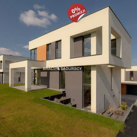 Buy this studio house on Witolda Pileckiego 19 in 32-040 Wrząsowice, Poland