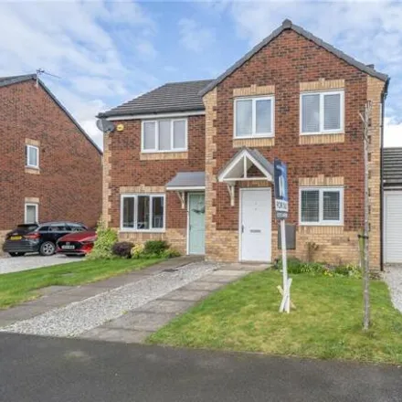 Buy this 3 bed duplex on Bruton Road in Knowsley, L36 8AJ