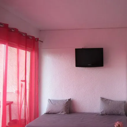 Rent this 1 bed apartment on 11210 Arrondissement de Narbonne