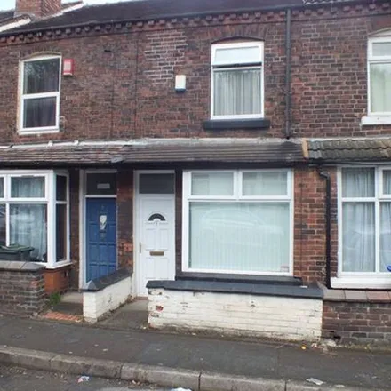 Rent this 2 bed townhouse on King William Street in Tunstall, ST6 6EQ
