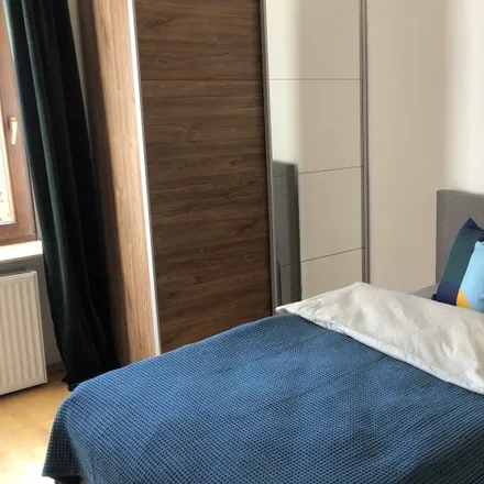 Rent this 3 bed room on Heidestraße 79 in 60385 Frankfurt, Germany