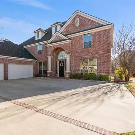 Buy this 5 bed house on 1104 Chesapeake Drive in Mansfield, TX 76063