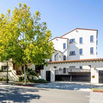 Buy this 2 bed condo on 235 View Street in Mountain View, CA 94041