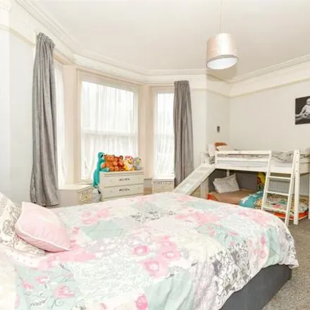 Buy this 1 bed apartment on St John's Church Road in Folkestone, CT19 5BH