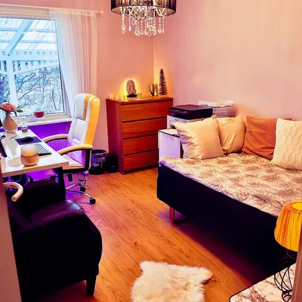 Rent this 1 bed apartment on Linnarhultsvägen in 424 55 Gothenburg, Sweden
