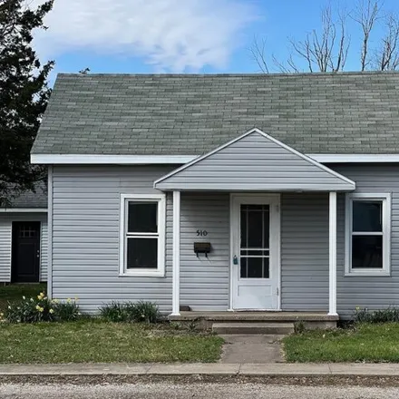 Buy this 1 bed house on 544 South Jefferson Street in Lewistown, IL 61542