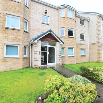 Rent this 2 bed apartment on Warren Road in Hamilton, ML3 7QJ