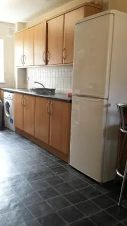 Rent this 4 bed house on Fladbury Crescent in Selly Oak, B29 6PL